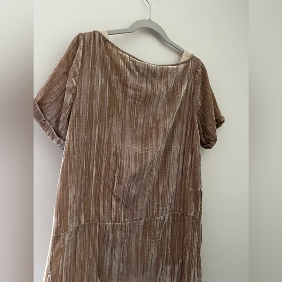 Brand: Floreat | Size: Small | Color: Cream - Picture 4 of 7